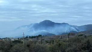 Controlaron el incendio en el cerro Uritorco