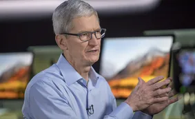 El CEO de Apple critica a empresas que lucran con datos de usuarios