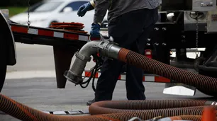 Qué va a pasar con las tarifas del gas, la luz y los combustibles en los próximos meses