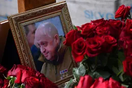 "¿Muerto o vivo?" Un misterioso poema y la esposa del doble de Prigozhin alimentan las teorías conspirativas