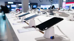 Cuánto bajarán de precio los celulares importados en 2026 con la próxima reducción de impuestos