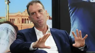 El hermano de Mauricio Macri denunció al grupo familiar por evasión y lavado de activos