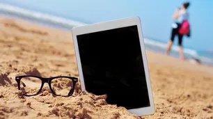 Cuatro libros de rock para disfrutar en vacaciones