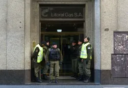 Explosión en Rosario: allanan otra vez las oficinas de Litoral Gas