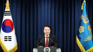 Corea del Sur: Investigadores buscan arrestar al presidente destituido por no presentarse a declarar