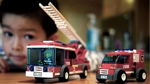 La ONG Mamis Solidarias impulsa una campaña para regalar juguetes a 800 niños