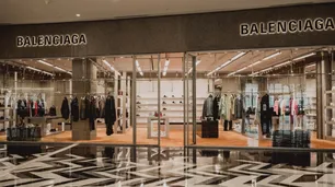 Balenciaga en el ojo de la tormenta por una polémica campaña