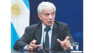 El Gobierno cortó el envío de fondos a organismos de derechos humanos y comenzará una auditoría