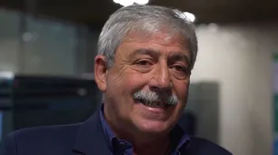 Eduardo Buzzi advirtió que se podría realizar un juicio político a Milei por "insania"