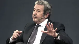 Julio Cobos: "Hay que unificar el tipo de cambio"