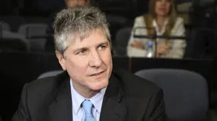 Amado Boudou pidió seguir en prisión domiciliaria