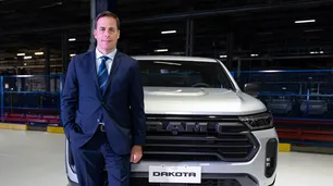 El presidente de Stellantis Argentina pidió a la industria automotriz menos quejas y mas productividad
