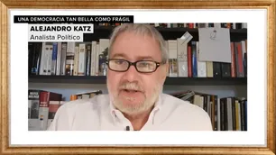 Una democracia tan bella como frágil
