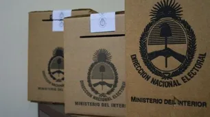 Tres fuerzas peronistas, tres libertarias, quiénes van por la reelección, “Alfajor Tatín”, y otras curiosidades del cierre de listas