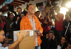 La explicación oficial sobre el viaje de Daniel Scioli a Roma