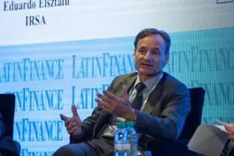 La inflación golpearía rendimientos de bancos argentinos en 2021