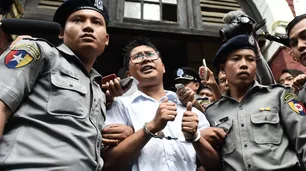 Condena a periodistas en Myanmar
