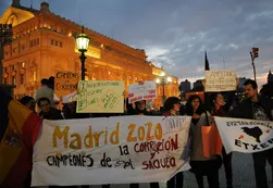 Asamblea del COI | Hubo protestas de Quebracho e indignados españoles
