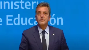 "Están para el psiquiatra": Massa apuntó contra Milei y la oposición al anunciar el proyecto de Financiamiento Educativo