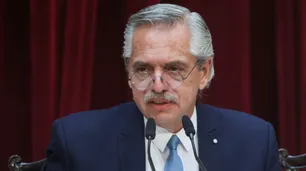Alberto Fernández: "JAvier Milei es una amenaza para la democracia, Hitler también entra por los votos"