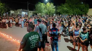 Tiroteo en una escuela de Santa Fe: el agresor seguirá detenido y el Gobierno provincial reforzó la asistencia a las familias