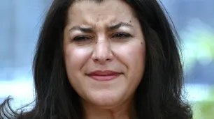 Marjane Satrapi murió de tristeza: la autora de "Persépolis" tenía 56 años y sufría de depresión