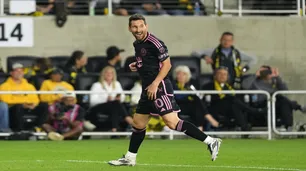 Messi, doblete y campeonato: Inter Miami le ganó a Columbus 3-2 y obtuvo el trofeo MLS Supporters' Shield