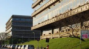 Estudiante libertario desata pánico en la Facultad de Exactas de la UBA: "Tengo una escopeta y la voy a usar en la fiesta"