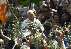 El papa Francisco convocó a los jóvenes