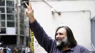 Roberto Baradel salió en defensa de la profesora del "adoctrinamiento" y la comparó con Mauricio Macri