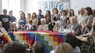 Abuelas de Plaza de Mayo confirmó "con felicidad" la restitución del nieto 131