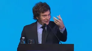 Javier Milei confirmó que irá a la Feria del Libro, pero volvió a criticar a sus organizadores: "El problema de la cultura son los curros"