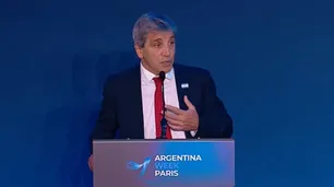 El blindaje de US$ 75.000 millones anunciado por Caputo enfrenta condiciones de la política y la macroeconomía