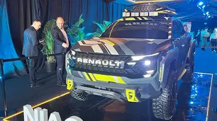 70 años de Renault en Santa Isabel: el mejor anuncio fue ratificar los proyectos e inversiones