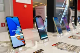 Celulares: ¿Cuándo van a bajar los precios?