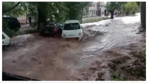 Mendoza bajo agua por una fuerte tormenta que desbordó arroyos y causó múltiples problemas