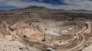 Codelco regresa al mercado global de deuda ante caída del cobre