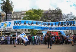 Marchas a Plaza de Mayo contra las reformas que propone el Gobierno