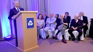 Eduardo Menem: "Los kirchneristas se adueñaron del partido, lo usan cuando les conviene, no es que sean peronistas"