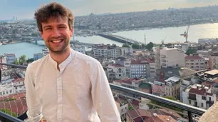 Denunciaron a un ingeniero de Google por usar "información confidencial" para apostar en Polymarket y ganar 1,2 millones de dólares