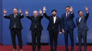 Presidentes de centro izquierda se reúnen en Chile para "reforzar la democracia en América Latina"