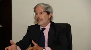 Un ex FMI sobre Alberto y la deuda: "A los buitres no les importa si sólo los vivos pueden pagar"
