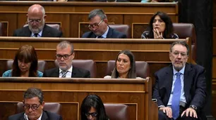 España: un diputado catalán votó por error a favor de la investidura de Alberto Núñez Feijóo