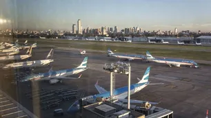 Aeroparque Jorge Newbery: así se demolió la vieja torre de control