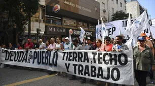 El gobierno nacional planea "licuar" el plan Potenciar Trabajo