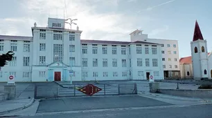 "Una bala para cada alumno": amenazaron por redes sociales a los estudiantes de una escuela de Comodoro Rivadavia