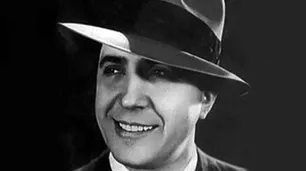 Carlos Gardel, nadie muere en la víspera