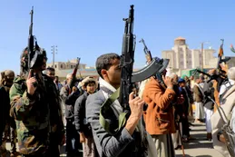 Estados Unidos y Reino Unido atacaron a rebeldes hutíes en Yemen tras las agresiones en el mar Rojo