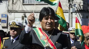 Robaron atributos presidenciales de Evo Morales mientras el custodio estaba en un prostíbulo