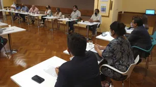 Empleados estatales consiguieron un aumento adicional del 10%